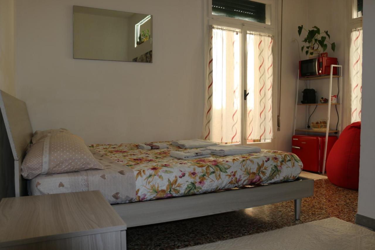 Venezia Lovely Rooms Venezia Lido Esterno foto
