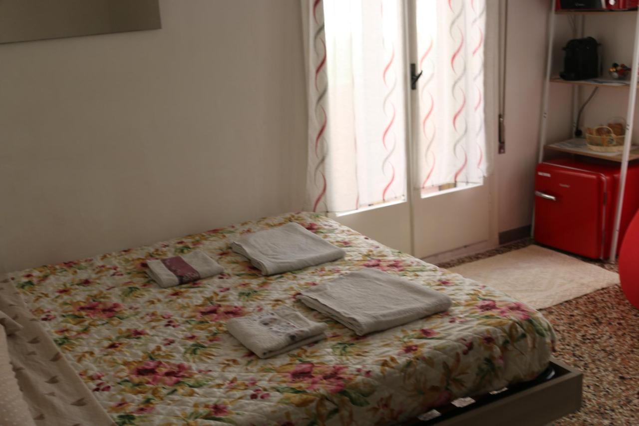 Venezia Lovely Rooms Venezia Lido Esterno foto